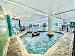 1Br sleeps 4 Spacious beach getaway 746 - Image 5