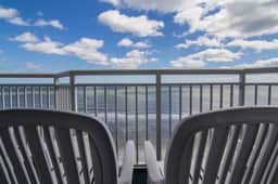 Amenities Galore Oceanfront 2br 1522 - Image 2
