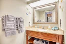 Oceanfront 1BR Sleeps 4-6 Myrtle Beach 421 - Image 3