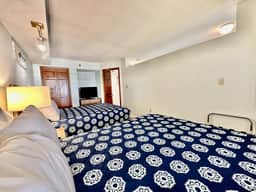 Tropical Resort, Beachfront Condo with amazing oceanfront views! 609 - Image 5