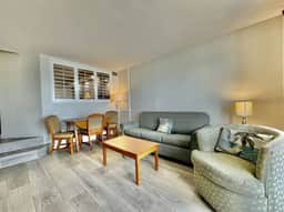 Tropical Resort, Beachfront Condo with upgrades amazing oceanfront views!! 1518 - Image 5