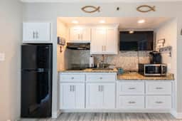 Tropical Resort, Modern Beachfront Condo with amazing oceanfront views!! 1018 - Image 3