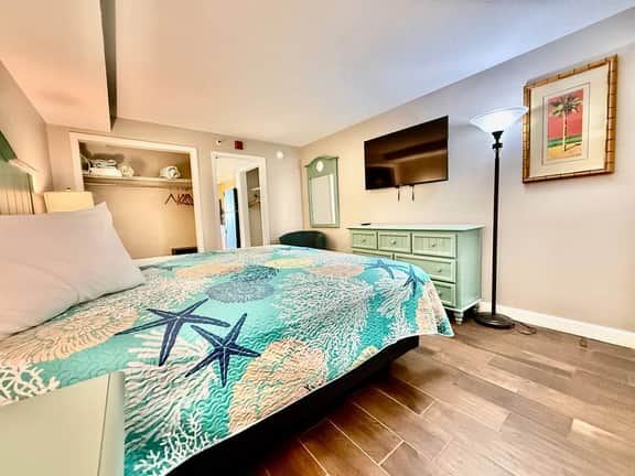 On top of the world! 1br sleeps 4-6 MB 1629 - Image 5