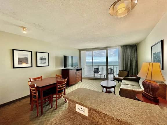 Right next to family Kingdom! Oceanfront 1br full kitchen washer/dryer 1107 - Image 3