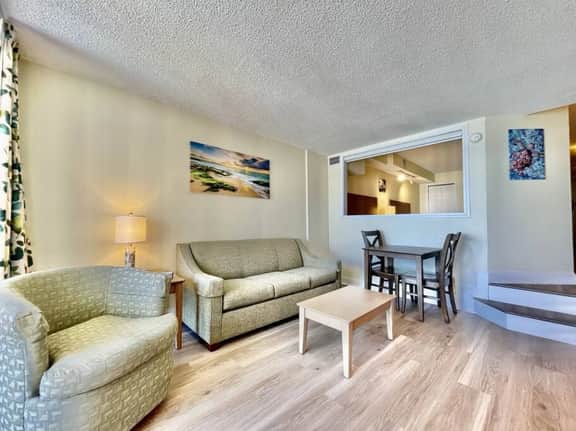 Tropical Resort, Beachfront Condo with amazing oceanfront views!! 1217 - Image 5